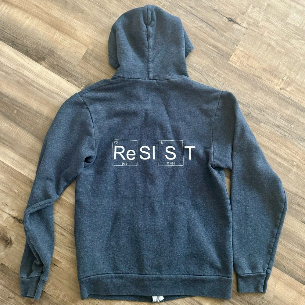 ‘Resist’ Zip-up Hoodie
